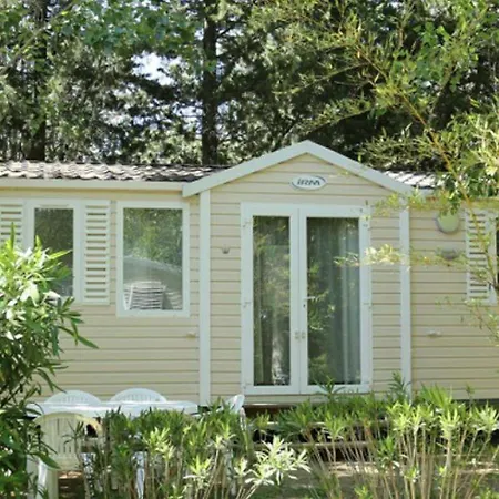 Campingplatz Mobil-home Spacieux 8 Personnes A - Api-1-52-1214 *