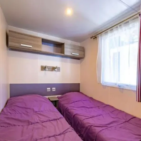 Mobil-home Spacieux 8 Personnes A - Api-1-52-1214 * Montblanc